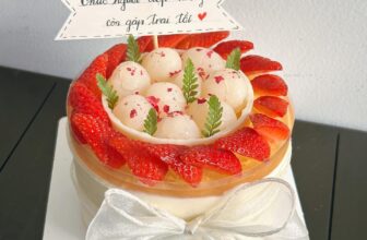 [🆕🇻🇳] Syn Bakery – Cửa hàng bánh nướng nhỏ 🍔 Top1Food  🍜 Mousse Mãng cầu tuy không phải best seller của tiệm nhưng nếu khách hàng nào muốn tìm sự thanh mát, béo nhẹ ít ngọt thì “Ẻm” là lựa chọn số 1. Vị mãng cầu  , shares-0✔️ , likes-0❤️️ , date-2025-10-13 19:12:49🇻🇳🇻🇳🇻🇳📰🆕