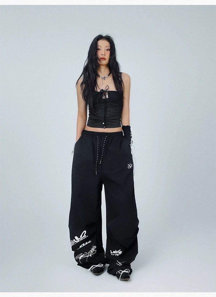 [🆕🇻🇳] Mỹ Hoa Authentic – Cửa hàng quần áo 👕 Top1Fashion 👗  Thay lời  xin lỗi do thứ 4 e Hoa chưa lên Live được.
Hôm nay thứ 6 ( 03/10) vào lúc 12h hẹn cả nhà iu đón Live bộ sưu tập mới kèm saleee clear kho nha
, shares-0✔️ , likes-8❤️️ , date-2025-10-03 15:45:37🇻🇳🇻🇳🇻🇳📰🆕