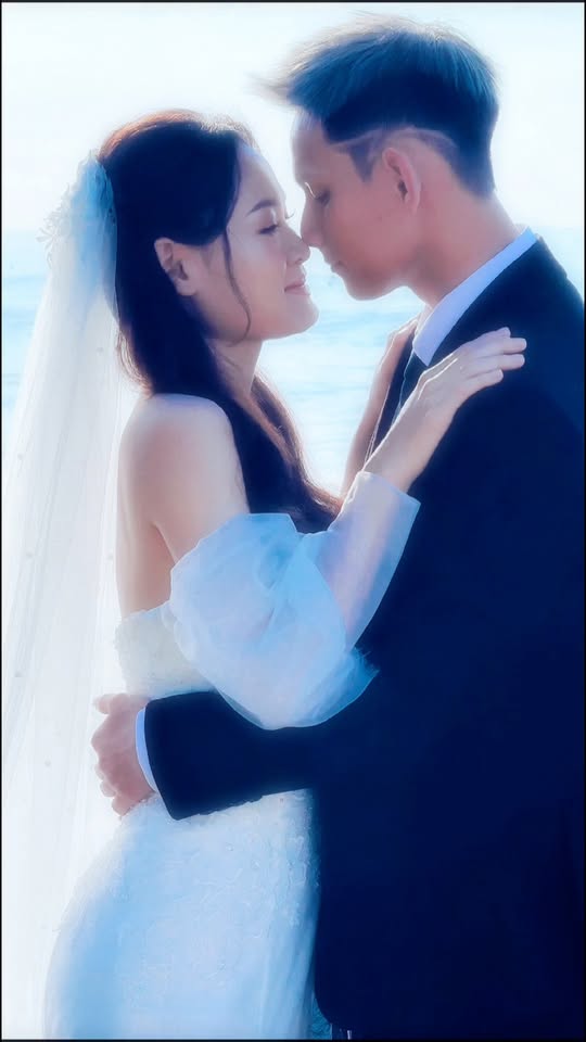 [🆕🇻🇳] Lavender Wedding Studio – Chụp Ảnh Cưới – Quay Phim Chụp Hình 👕 Top1Fashion 👗  Theo chân 1 ngày chụp ảnh pre-wedding cho dâu & rể tại Phan Thiết.
Ekip di chuyển khuya từ HCM ra đến sáng sớm makeup chỉnh trang cho khách. 6h bắt đầu ch , shares-0✔️ , likes-2❤️️ , date-2025-10-26 02:02:09🇻🇳🇻🇳🇻🇳📰🆕