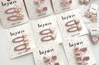 [🆕🇻🇳]  Tiệm Min Min – Chuyên phân phối, order, sỉ lẻ các loại quần áo, giày dép, phụ kiện cho bé 🧑‍🧒❤️️👶⭐️  Bộ sưu tập cặp tóc handmade cao cấp giúp bé thêm tự tin và nổi bật ở mọi nơi: đi học, dự tiệc, chụp ảnh hay đi chơi vô cùng xinh nha các mom
Chất liệu chu , shares-0✔️ , likes-3❤️️ , date-2025-10-28 22:13:55🇻🇳🇻🇳🇻🇳📰🆕