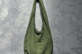 [🆕🇻🇳] Tiệm của Xoăn – Mua sắm & bán lẻ 🧑‍🧒❤️️👶⭐️ Hobo bag
– ngang hết 50x34x23cm( dây 54cm)
– độ mới ổn
Sold
, shares-0✔️ , likes-0❤️️ , date-2025-11-18 06:37:26🇻🇳🇻🇳🇻🇳📰🆕