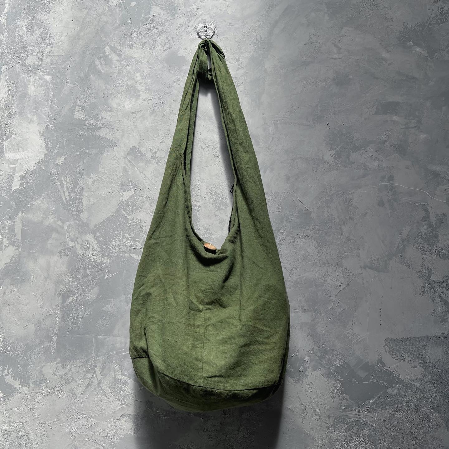 [🆕🇻🇳] Tiệm của Xoăn – Mua sắm & bán lẻ 🧑‍🧒❤️️👶⭐️ Hobo bag
– ngang hết 50x34x23cm( dây 54cm)
– độ mới ổn
Sold
, shares-0✔️ , likes-0❤️️ , date-2025-11-18 06:37:26🇻🇳🇻🇳🇻🇳📰🆕