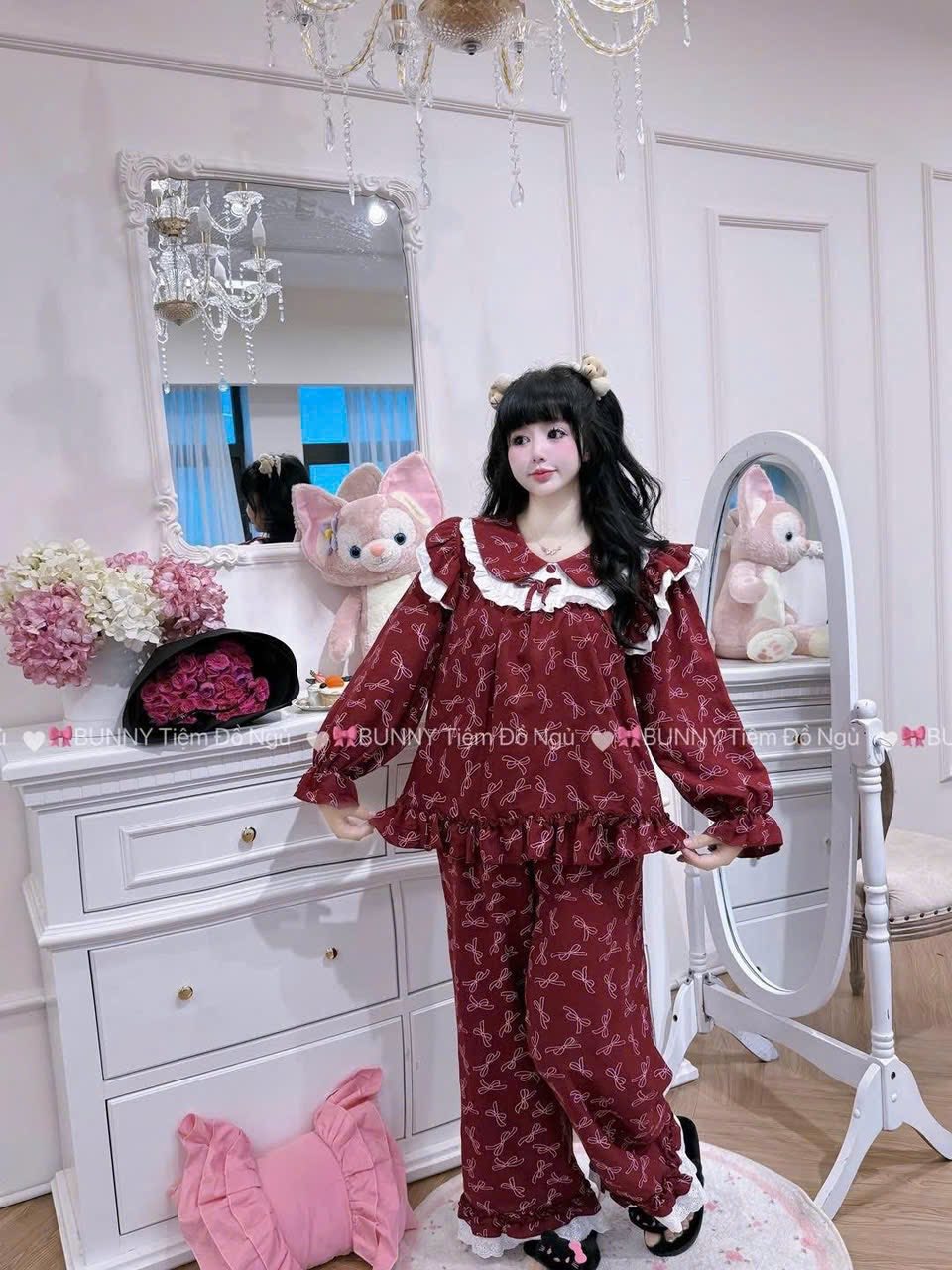 [🆕🇻🇳] Tú Linh Shop-Cửa hàng chuyên bán sỉ 👕 Top1Fashion 👗  Sét bộ ngủ tiểu thư cổ + gấu quần phối ren 1 mầu đỏ xuất sắc trắng da lắm an
, shares-0✔️ , likes-0❤️️ , date-2025-10-31 05:12:48🇻🇳🇻🇳🇻🇳📰🆕