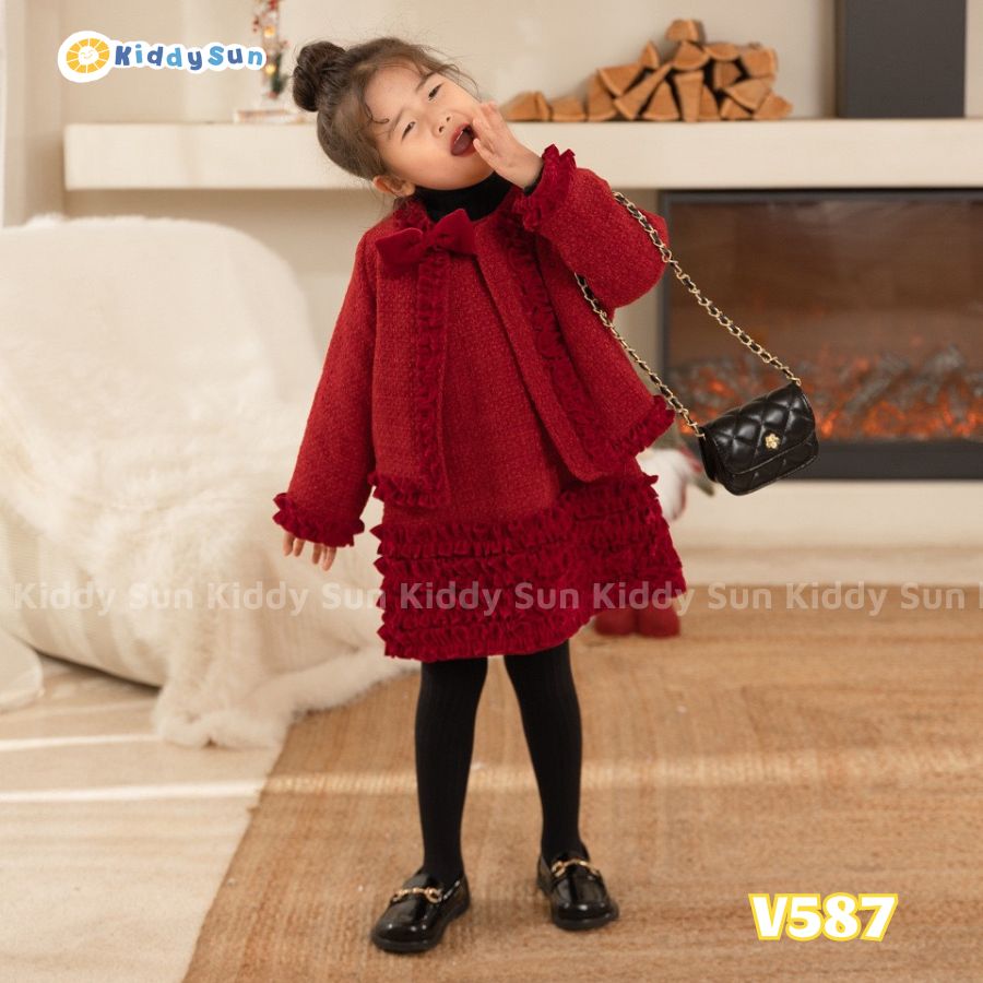 [🆕🇻🇳] Kiddy Sun Việt Nam – KIDDY SUN CHÚNG MÌNH RA ĐỜI VÌ TÌNH YÊU VỚI TRẺ THƠ 💖 🧑‍🧒❤️️👶⭐️ Bé yêu màu đỏ, có cớ diện lên mình set dạ tweed với gam đỏ rực cháy nhà Kiddy Sun những ngày vừa qua. 100% chất dạ tweed cao cấp, dày dặn, thêm sự nổi bật  , shares-1✔️ , likes-0❤️️ , date-2025-12-07 13:46:03🇻🇳🇻🇳🇻🇳📰🆕
