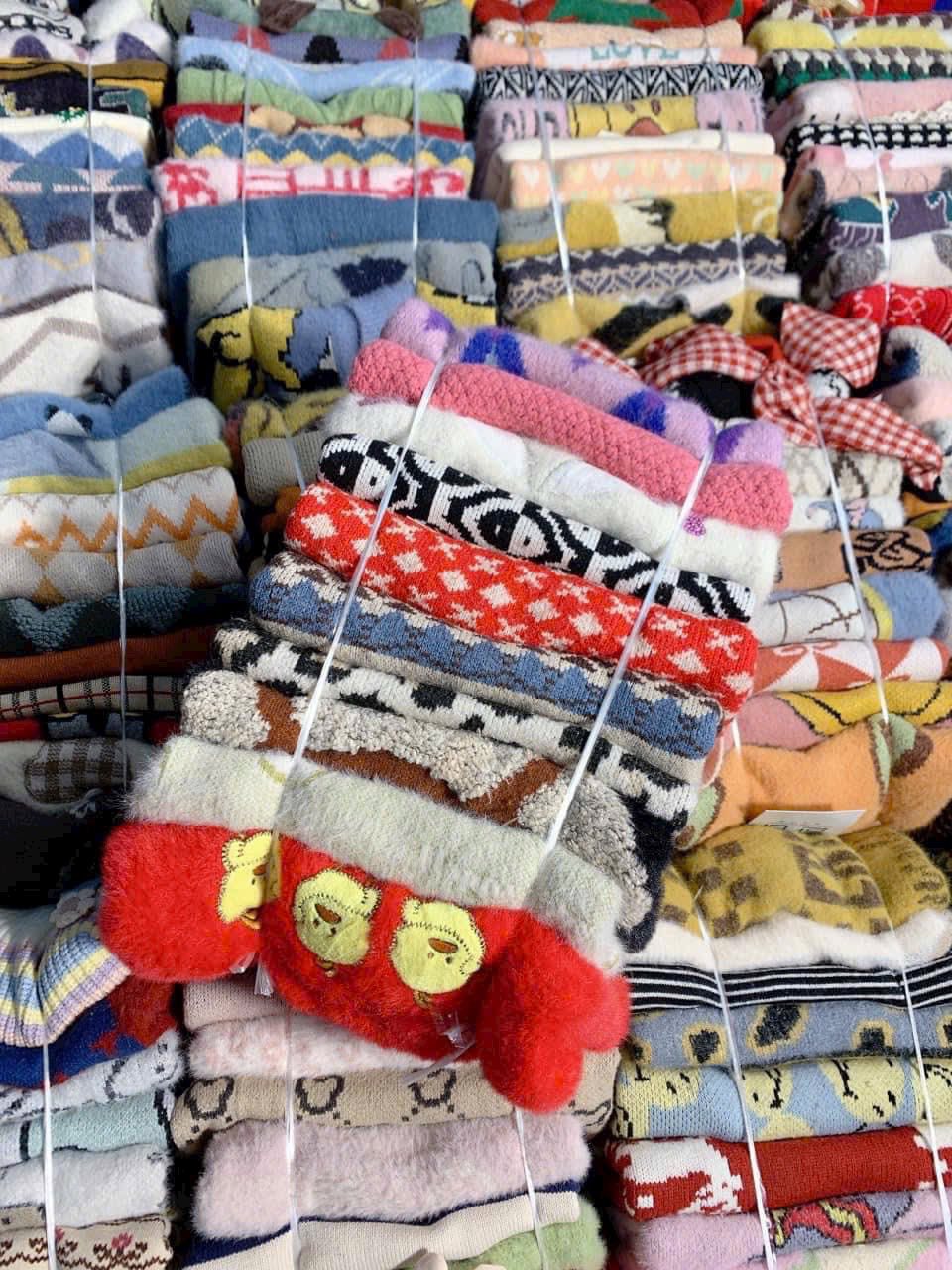 [🆕🇻🇳] Shop Thời Trang Nalie – Chuyên quần áo giày dép 👕 Top1Fashion 👗  Áo khoác có đèn nhấp nháy và có kính dành cho bé trai và bé gái.
Từ 10 kg đến 30 kg
, shares-0✔️ , likes-0❤️️ , date-2025-10-30 04:21:40🇻🇳🇻🇳🇻🇳📰🆕