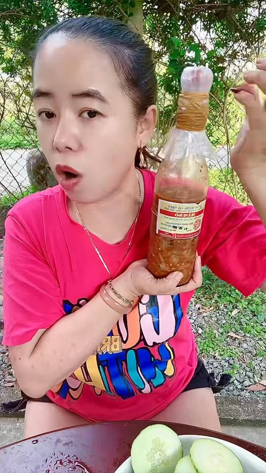 [🆕🇻🇳] OnmeLocal – 𝐒𝐨𝐦𝐞𝐭𝐡𝐢𝐧𝐠 𝐀𝐛𝐨𝐮𝐭 𝐋𝐢𝐧𝐞𝐧 𝐁𝐲 𝐎𝐍𝐌𝐄 – 𝐃𝐞𝐬𝐢𝐠𝐧 𝐈𝐧 𝐁𝐢𝐧𝐡 𝐃𝐮𝐨𝐧𝐠,𝐕𝐢𝐞𝐭𝐧𝐚𝐦 👕 Top1Fashion 👗  Mang vẻ trẻ trung và thoải mái vốn có của váy babydoll nhưng khi kết hợp với màu đen vẫn giữ được sự thanh lịch và trưởng thành.Nesi dress by Onme.
, shares-5✔️ , likes-151❤️️ , date-2025-11-28 17:46:48🇻🇳🇻🇳🇻🇳📰🆕