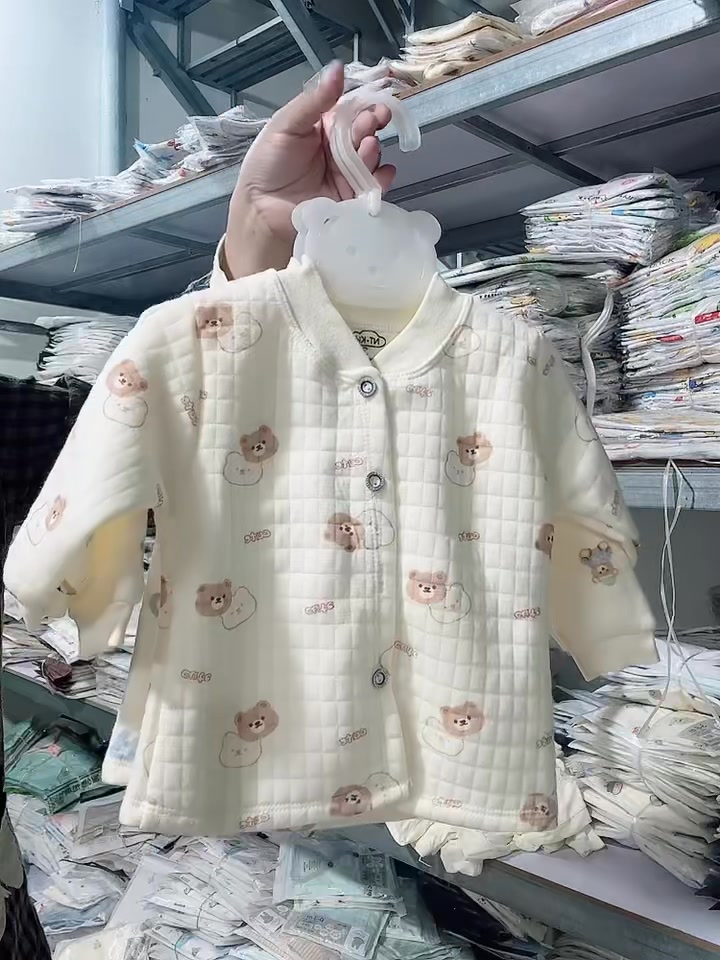 [🆕🇻🇳] Tổng kho sơ sinh Lynh Lee – Tổng kho sỉ lẻ Mẹ và bé 🧑‍🧒❤️️👶⭐️ Áo xốp trần bông mềm, ấm cho bé yêu 3-9kg , shares-0✔️ , likes-1❤️️ , date-2025-11-06 18:25:34🇻🇳🇻🇳🇻🇳📰🆕