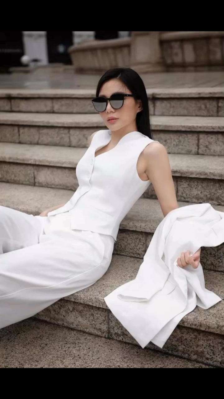 [🆕🇻🇳] ELVAX – thời trang mang thiên nhiên về với trang phục của bạn 👕 Top1Fashion 👗  Calla set | Một set đồ truyền cảm hứngKhông phải ngày nào nàng cũng tràn đầy cảm hứng, nhưng một bộ đồ đẹp sẽ giúp tâm trạng tốt hơn một chút. Hãy chọn t , shares-0✔️ , likes-12❤️️ , date-2025-10-14 21:32:01🇻🇳🇻🇳🇻🇳📰🆕