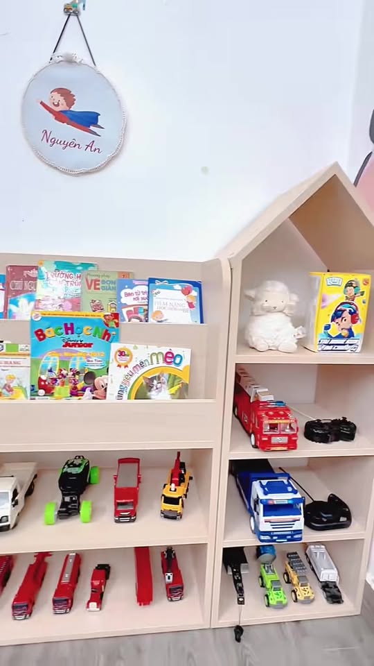 [🆕🇻🇳] Hi,Kids – Giường cũi cho bé 🧑‍🧒❤️️👶⭐️  Chuyện dọn kho của mẹ Hoài đâyHôm nay dọn lại kho, tự nhiên thấy em cũi trưng bày 70×110 nằm ngoan góc nhà
Em này từng “lên sóng” làm mẫu trưng bày, nê , shares-0✔️ , likes-4❤️️ , date-2025-11-08 17:09:01🇻🇳🇻🇳🇻🇳📰🆕