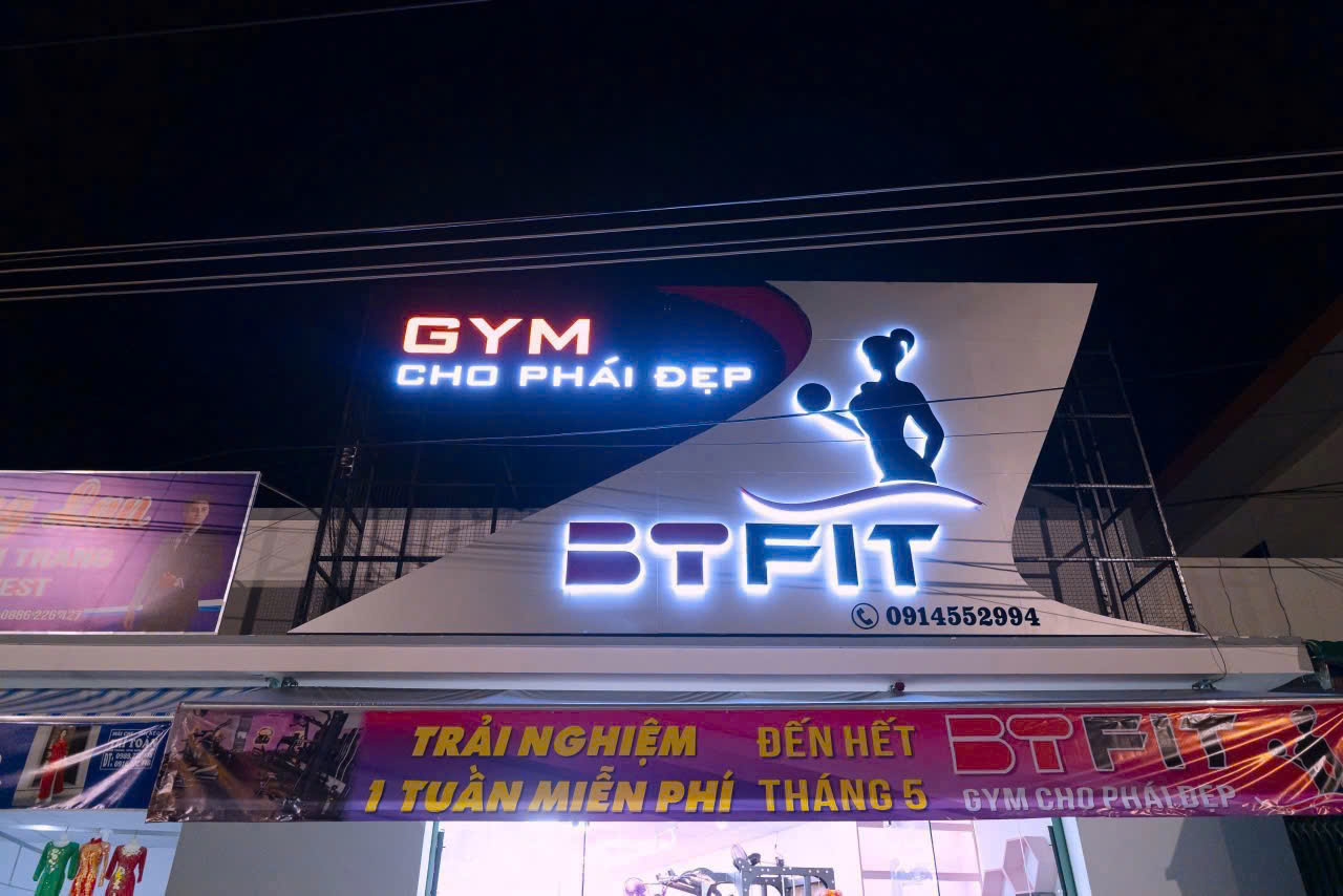 [🆕🇻🇳] Chuyên Hộp Đèn Bảng Hiệu Quảng Cáo – chuyên thiết kế, thi công hộp đèn bảng hiệu quảng cáo. Các dịch vụ in ấn, chữ nổi, đèn led, decal, mica, alu  🎨 Top1Designs ✨  Vậy là mình dùng Facebook được 7 năm rồi đấy. Cảm ơn mọi người đã luôn ủng hộ mình nha. Nếu không có các bạn thì sẽ không có mình của ngày hôm nay.  , shares-0✔️ , likes-1❤️️ , date-2025-11-07 02:08:39🇻🇳🇻🇳🇻🇳📰🆕