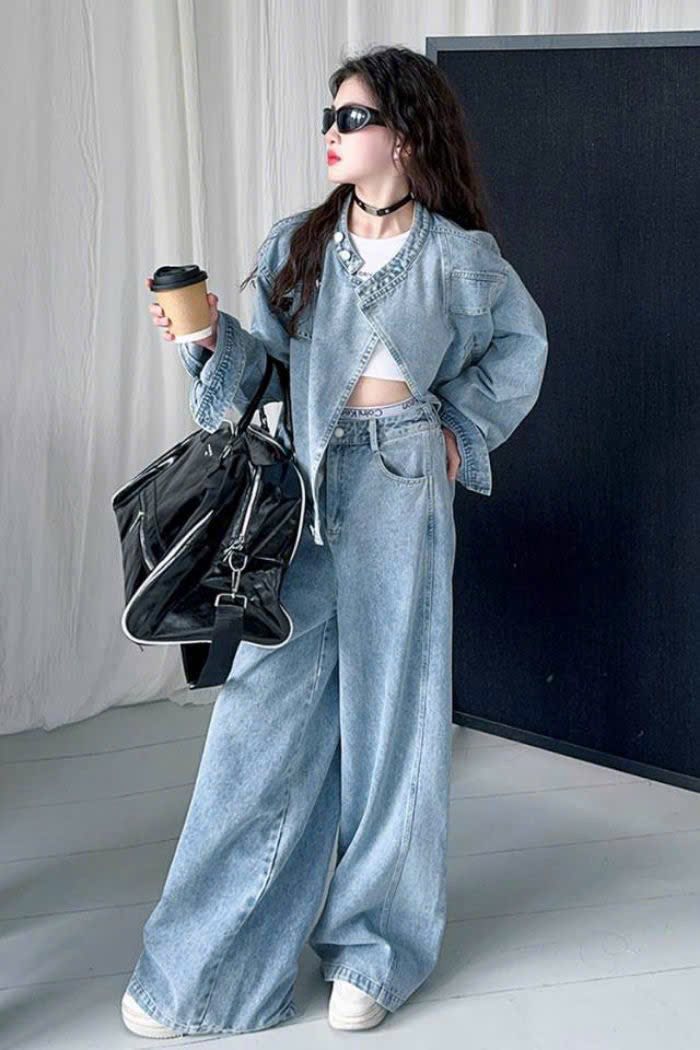 [🆕🇻🇳]  Quyên Nguyễn_ chuyên sỉ lẻ tke trẻ em – bỏ sỉ lẻ tk bé gái theo mẫu Theo yêu cầu 🧑‍🧒❤️️👶⭐️ Sale hàng lẽ sz.  Đồng giá ##35kkkkk 35k
Đơn nhỏ lớn cũng điều có quà ngẫu nhiên nha
, shares-0✔️ , likes-1❤️️ , date-2025-11-28 06:07:54🇻🇳🇻🇳🇻🇳📰🆕