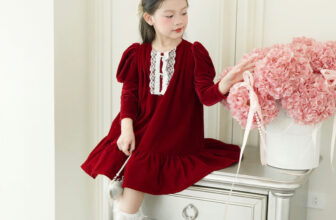 [🆕🇻🇳]  Alber Kids – Thời Trang Trẻ Em (Hàng Thiết Kế) 🧑‍🧒❤️️👶⭐️  VÁY NHUNG ĐỎ PHỐI REN – SIÊU XINH CHO CÔNG CHÚA NHÍ DIỆN NOEL & TẾT 2026Bạn đang tìm một chiếc váy vừa sang – xinh – nổi bật cho bé diện lễ hội? Mẫu vá , shares-1✔️ , likes-19❤️️ , date-2025-11-17 20:08:03🇻🇳🇻🇳🇻🇳📰🆕