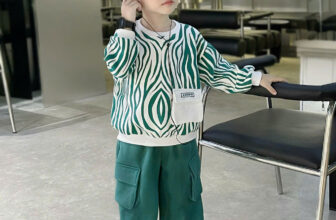 [🆕🇻🇳]  Beemo – Thời Trang Trẻ Em 🧑‍🧒❤️️👶⭐️ 𝐒𝐄𝐓 𝐍𝐈̉ 𝐁𝐎̂𝐍𝐆 𝐇𝐎𝐀̣ 𝐓𝐈𝐄̂́𝐓 𝐈𝐍 𝐓𝐑𝐀̀𝐍 𝐁𝐄𝐄𝐌𝐎 𝐅𝐀𝐒𝐇𝐈𝐎𝐍
Chất liệu nỉ lót bông mềm mại, ấm áp
Thiết kế áo sweater in tràn cá tính, điểm nhấn túi hộp trendy, quần , shares-0✔️ , likes-1❤️️ , date-2025-11-12 23:55:12🇻🇳🇻🇳🇻🇳📰🆕