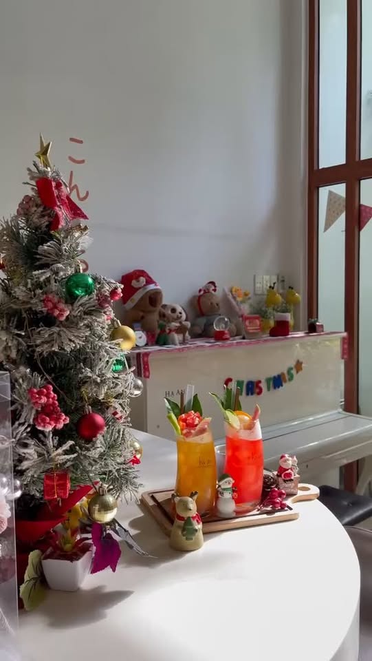 [☕️🇻🇳] Hạ An Corner – Trà – Bánh – Cafe – Piano 🥤 Top1Coffee ☕️ Còn 33 ngày nữa là giáng sinh  , shares-0✔️ , likes-5❤️️ , date-2025-11-21 17:20:30🇻🇳🇻🇳🇻🇳📰🆕