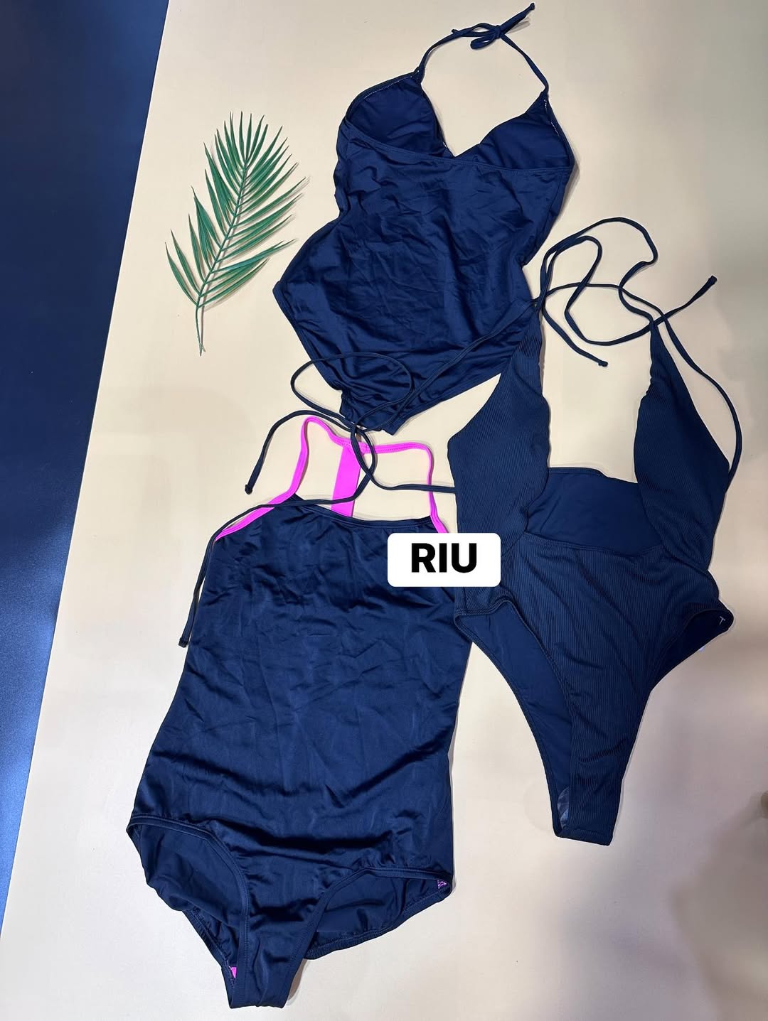 [🆕🇻🇳] RIU – Thời Trang Xuất Khẩu 👕 Top1Fashion 👗  Áo bơi sale 70-100k/1c nhé các chị yêu! Số lượng có hạn cho mỗi mẫu ạ!
Lưu ý: hàng sale ko đổi trả ạ!
Chuyển khoản trước em đi đơn nhé các chị yêu!
, shares-0✔️ , likes-0❤️️ , date-2025-11-20 21:38:32🇻🇳🇻🇳🇻🇳📰🆕