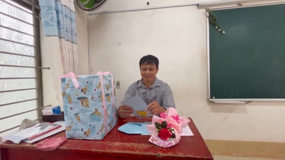 [🆕🇻🇳]  NOÛS BIÊN HÒA – Đại lý nhãn hiệu noûs khu vực Đồng Nai 🧑‍🧒❤️️👶⭐️ “Dư âm 20-11… ký ức vẫn vẹn nguyên trên từng món quà nhỏ: chai nước măm, bịt đường trắng tinh, cái kẹo chia đôi…
Những điều giản dị mà cả đời không q , shares-0✔️ , likes-1❤️️ , date-2025-11-21 18:40:01🇻🇳🇻🇳🇻🇳📰🆕