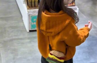 [🆕🇻🇳] DỨA BABY – Xưởng Sỉ Tổng Kho Quần Áo Trẻ Em 🧑‍🧒❤️️👶⭐️ Hàng Quảng Châu
Sỉ lô từ 100c hàng đủ size 6kg – 40kg
Shopee  shopee.vn/cuoikids    , shares-0✔️ , likes-0❤️️ , date-2025-11-15 21:46:02🇻🇳🇻🇳🇻🇳📰🆕