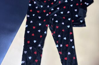 [🆕🇻🇳] RIU – Thời Trang Xuất Khẩu 👕 Top1Fashion 👗  Đồ ấm e sale 50k/1 món, chị yêu nào nhanh tay pick nhé.
Lưu ý: Hàng sale ko đổi trả ạ! Chuyển khoản trước em đi đơn nhé các chị yêu!
, shares-0✔️ , likes-0❤️️ , date-2025-11-20 21:35:31🇻🇳🇻🇳🇻🇳📰🆕