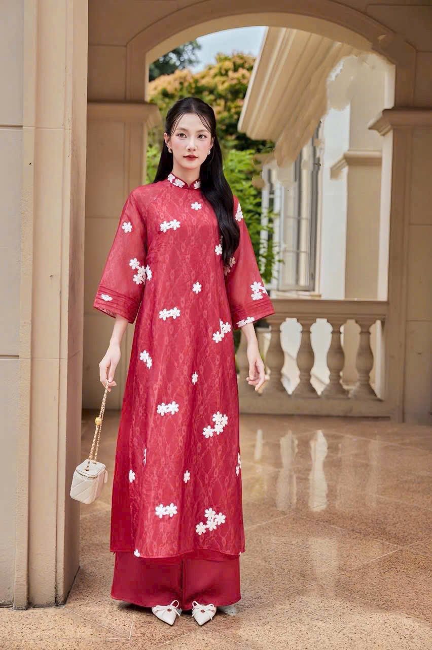 [🆕🇻🇳] JUMELé chuyên kinh doanh các mặt hàng thời trang nữ thiết kế 👕 Top1Fashion 👗  𝐁𝐒𝐓 𝐀́𝐎 𝐃𝐀̀𝐈 𝐓𝐄̂́𝐓 𝟐𝟎𝟐𝟔
SET ÁO DÀI REN THÊU HOA MIX QUẦN LỤA SATIN
Giá: 480k sale 430k
____________________

Nhận hàng – kiểm tra – thanh toán
———— , shares-0✔️ , likes-3❤️️ , date-2025-11-20 16:58:39🇻🇳🇻🇳🇻🇳📰🆕