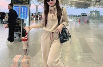 [🆕🇻🇳] Suri Shop 👕 Top1Fashion 👗  Sét Đón ĐÔng
Em Best seller nhà em đây ạ, ai chưa có rinh ngay ạ, đảm bảo đẹp ạ
#S100
, shares-30✔️ , likes-45K❤️️ , date-2025-11-23 06:22:42🇻🇳🇻🇳🇻🇳📰🆕