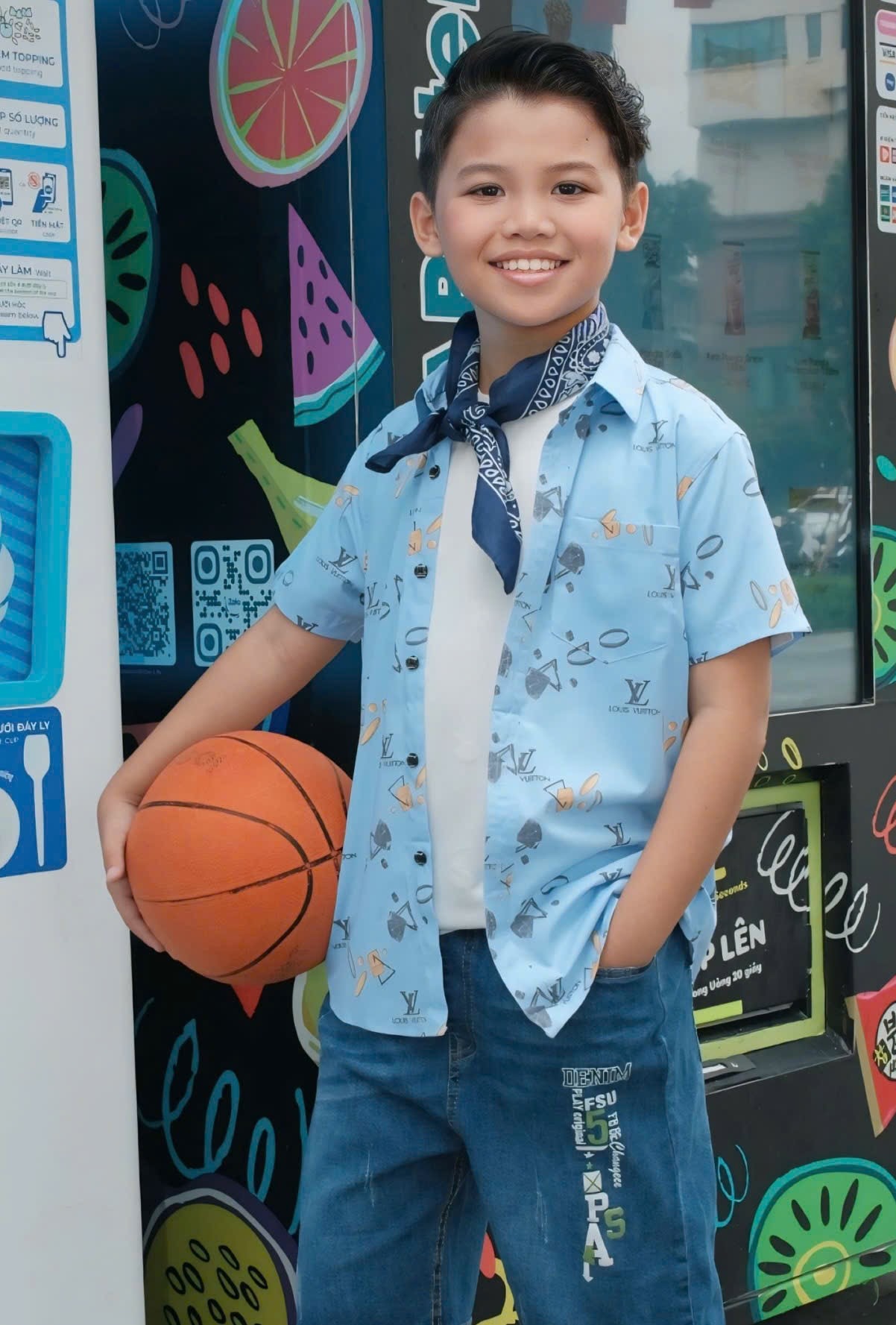 [🆕🇻🇳]  ATO Kids – thời trang trẻ em – hThe Tomato – kid’s fashion 🧑‍🧒❤️️👶⭐️ Shop em chuyên cung cấp Áo Sơ Mi Bé TraiSize 15kg – 55kg. Giá từ 88k đến 108k ( tùy size)Chất vải nhẹ và mát. Hàng chuẩn đẹp nhé mấy chị!Hàng có sẵn, , shares-0✔️ , likes-2❤️️ , date-2025-11-22 03:16:19🇻🇳🇻🇳🇻🇳📰🆕