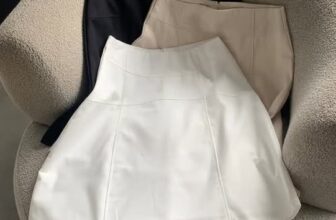 [🆕🇻🇳] LOVI SHOP 👕 Top1Fashion 👗  ROBIN SKIRT- Chân váy linen form lửng dễ ứng dụng.
Size S/ M/ L—
𝐋𝐎𝐕𝐈
Shopping on Shopee/Tiktok: Lovishop , shares-0✔️ , likes-0❤️️ , date-2025-11-30 21:17:31🇻🇳🇻🇳🇻🇳📰🆕