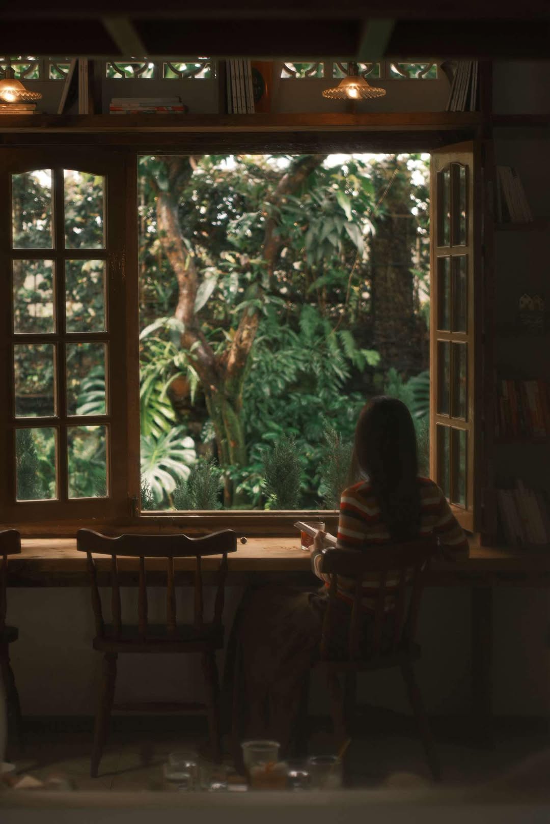 [☕️🇻🇳] Anaiis Concept – Café 🥤 Top1Coffee ☕️ và ta hiểu, tuổi này rồi cùng hiểu
chớp mắt thôi đã thấy quá nửa đời
thì cớ gì phí vài thời trong đó
để ghét hờn căm giận một xa , shares-1✔️ , likes-7❤️️ , date-2025-11-25 02:25:24🇻🇳🇻🇳🇻🇳📰🆕