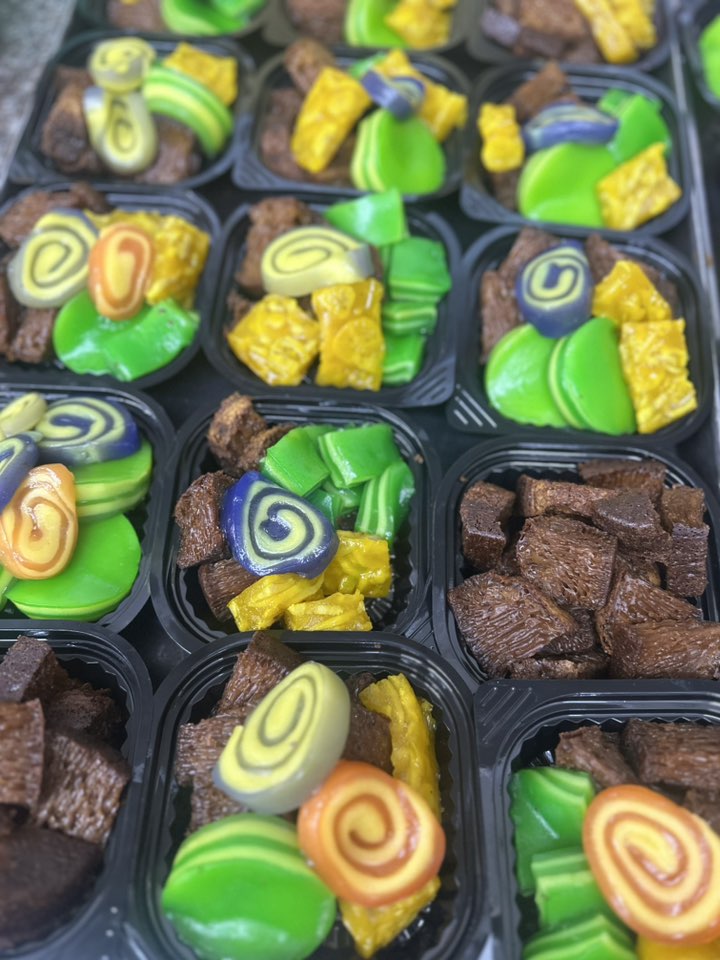 [🆕🇻🇳] Mixue Thường Lệ – Mê Linh – MIXUE Ice Cream & Tea 🍔 Top1Food  🍜 BẠN ĐÃ THỬ CHƯA
“Kem mát lạnh – Pudding mềm tan. Combo mở khóa mood ngon mỗi ngày!”
———————————————
Đ/c: Mixue Thường Lệ, Đại Thịnh, Mê Linh, Hà Nội
0964 , shares-1✔️ , likes-11❤️️ , date-2025-11-26 20:15:41🇻🇳🇻🇳🇻🇳📰🆕