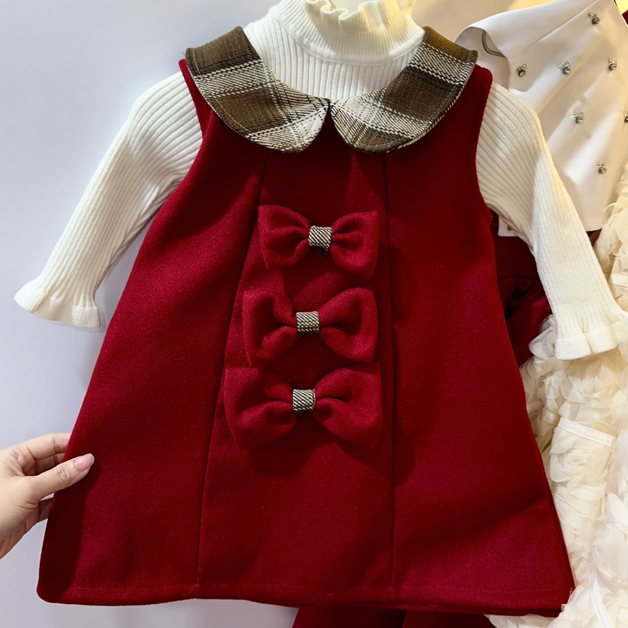 [🆕🇻🇳]  PAPALEMON_THỜI TRANG BÉ YÊU 🧑‍🧒❤️️👶⭐️ 𝐒𝐄𝐓 𝐂𝐎𝐓𝐓𝐎𝐍 𝐂𝐎̂̉ 𝐏𝐎𝐋𝐎 𝐏𝐇𝐎̂́𝐈 𝐓𝐀𝐘 𝐑𝐀𝐆𝐋𝐀𝐍
Chất liệu cotton mềm mịn, co giãn, đem lại sự thoải mái khi mặc
Thiết kế áo dài tay cổ polo điểm nhấn tay phối rag , shares-0✔️ , likes-0❤️️ , date-2025-10-28 23:38:13🇻🇳🇻🇳🇻🇳📰🆕