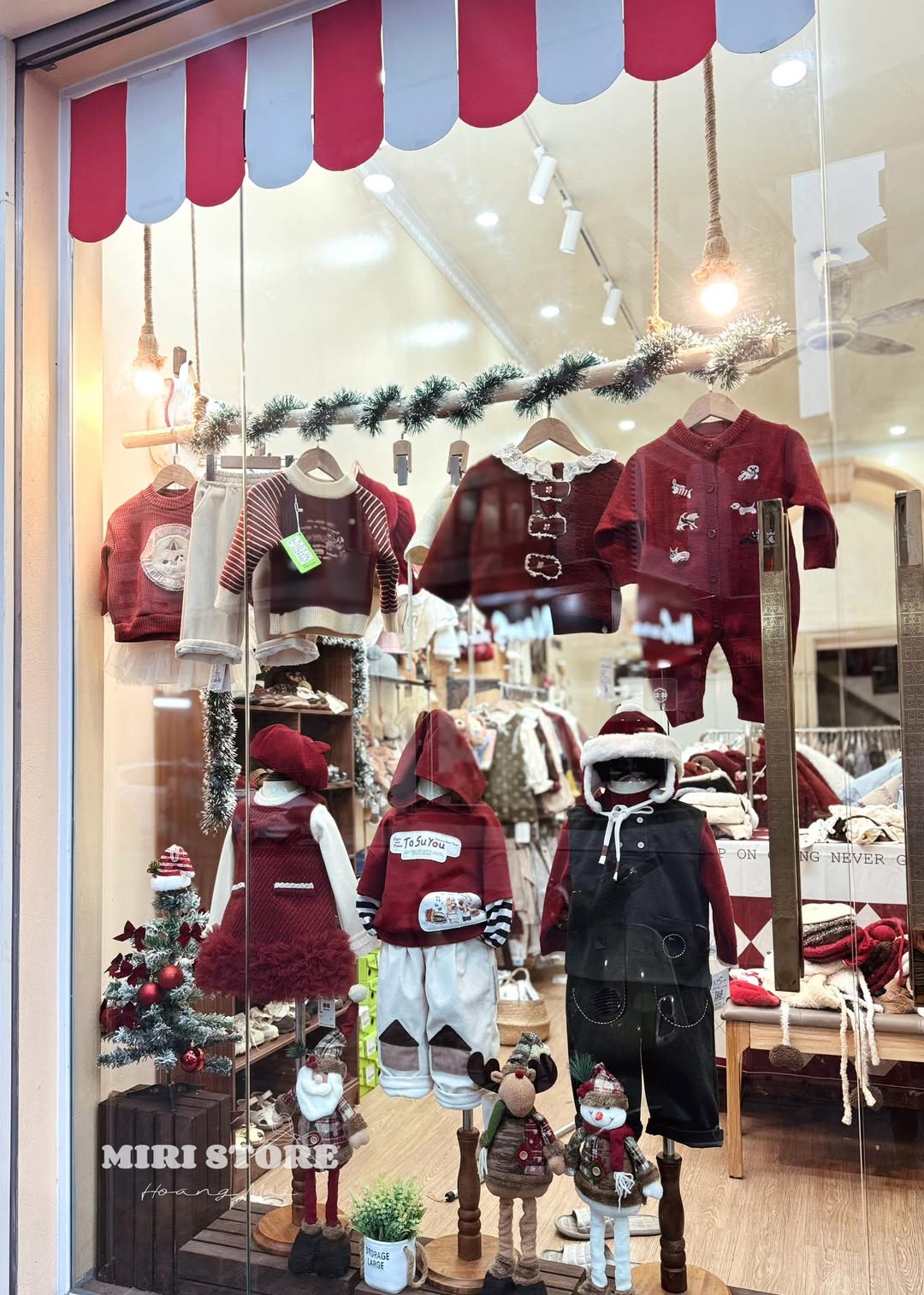 [🆕🇻🇳] MIRI STORE – 𝐪𝐮𝐚̂̀𝐧 𝐚́𝐨, 𝐩𝐡𝐮̣ 𝐤𝐢𝐞̣̂𝐧 𝐜𝐡𝐨 𝐛𝐞́ 𝐢𝐮 🧑‍🧒❤️️👶⭐️ Lung linh mỗi tối  Đỏ rực một góc
, shares-0✔️ , likes-2❤️️ , date-2025-12-12 04:05:38🇻🇳🇻🇳🇻🇳📰🆕