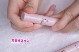 [🆕🇻🇳]  Chuchubaby – Chăm con kiểu Nhật 🧑‍🧒❤️️👶⭐️  MÔI ẨM MỊN – BÉ VUI CẢ NGÀY​Thời tiết lạnh và khô khiến môi bé dễ bong tróc, nứt nẻ và quấy khó chịu. Đó là lý do son dưỡng ChuChuBaby luôn có mặt trong , shares-0✔️ , likes-4❤️️ , date-2025-11-22 01:00:57🇻🇳🇻🇳🇻🇳📰🆕