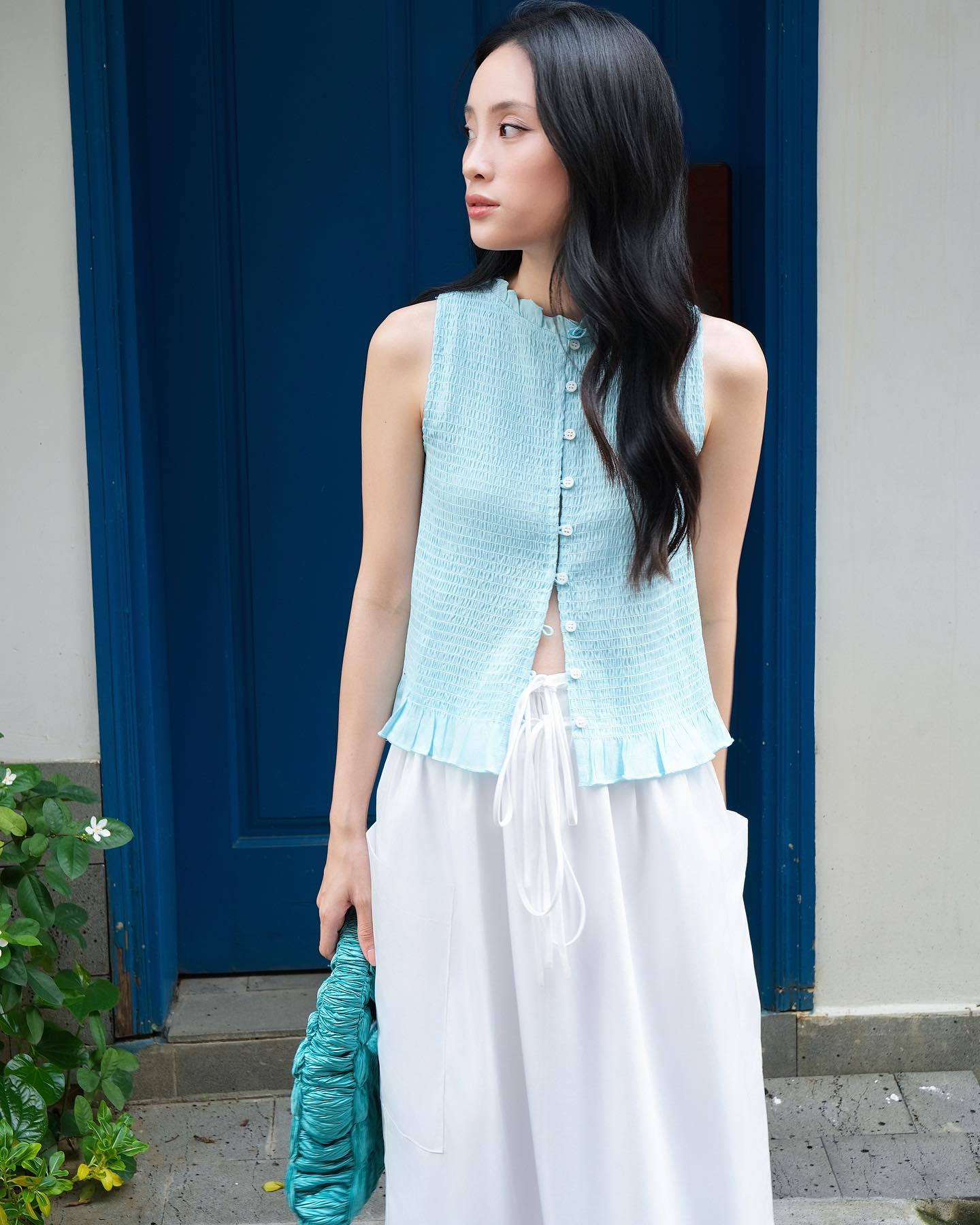 [🆕🇻🇳] MAY MAY  – Thiết kế & Thời trang 👕 Top1Fashion 👗  Refresh ngày mới mà vẫn muốn mình ở phiên bản mái nhất, hãy thử pick ngay em áo sát nách chạy thun quen thuộc với sắc xanh tươi mát này.
Chất linen lụa mộc , shares-0✔️ , likes-6❤️️ , date-2025-12-05 23:00:58🇻🇳🇻🇳🇻🇳📰🆕