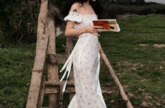 [🆕🇻🇳] The Country Boutiques 👕 Top1Fashion 👗   Sometimes love is sample. Like a silk dress and a bottle of wineTrải nghiệm mua sắm trực tiếp với chúng mình tại địa chỉ :
•HỒ CHÍ MINH
, shares-0✔️ , likes-2❤️️ , date-2025-12-06 02:35:02🇻🇳🇻🇳🇻🇳📰🆕