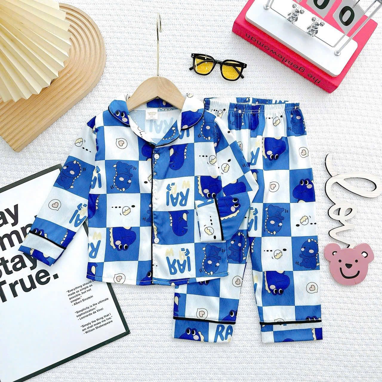 [🆕🇻🇳]  KIDS Zone – Thời Trang Dành Cho Bé 😎❤️️⭐️ Nhanh còn chậm hết các bác ơi  , shares-0✔️ , likes-1❤️️ , date-2025-11-28 17:53:27🇻🇳🇻🇳🇻🇳📰🆕