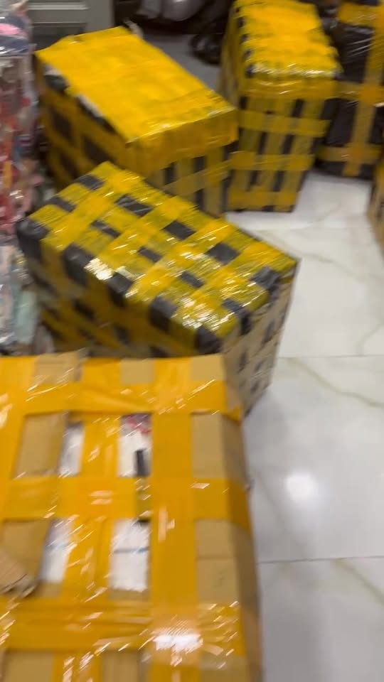 [🆕🇻🇳] HaGiang – Hàng siêu rẻ 👕 Top1Fashion 👗  Làm chuyến hàng sớm t5 , lên đơn thôi chị e mình oi  , shares-0✔️ , likes-1❤️️ , date-2025-11-27 17:09:27🇻🇳🇻🇳🇻🇳📰🆕