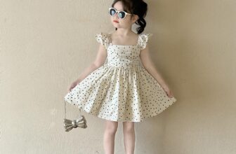 [🆕🇻🇳]  Bơ bébé 🧑‍🧒❤️️👶⭐️  Lucie90/100/110/120/130/140
—-
Or. der 2-4 w
Chloe.bébé ( By Bơ )
Based in HCM – Online Shopping
, shares-0✔️ , likes-0❤️️ , date-2025-12-01 03:36:05🇻🇳🇻🇳🇻🇳📰🆕