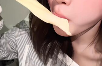 [🆕🇻🇳] PER Cake – Tiệm bánh 🍔 Top1Food  🍜 𝘽𝙖́𝙣𝙝 𝙂𝙖̣𝙤 𝘿𝙚̉𝙤 𝙋𝙝𝙤̂ 𝙈𝙖𝙞
Với lớp vỏ trong ngần, mịn mượt từ gạo thơm bơ, bao lấy phần kem cheese bên trong trắng mịn#cheesecake #banhgaodeophomai #perc , shares-3✔️ , likes-17❤️️ , date-2025-11-29 00:23:26🇻🇳🇻🇳🇻🇳📰🆕