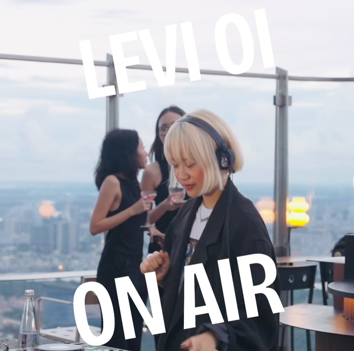 [🆕🇻🇳] IVY NGUYEN Design – Cửa hàng quần áo sơ sinh, trẻ em 🧑‍🧒❤️️👶⭐️  HOLIDAY ELEGANCE – PHONG CÁCH TIỂU THƯ MÙA LỄ HỘI
Set váy thiết kế độc quyền với họa tiết ánh kim sang trọng, phối áo tay voan chuẩn khí chất tiểu thư!
H , shares-0✔️ , likes-1❤️️ , date-2025-12-13 03:53:19🇻🇳🇻🇳🇻🇳📰🆕