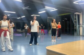[🆕🇻🇳] ECO Fitness & Yoga Center – Phòng tập yoga 🤸🏻‍♀️ Zumba tại Eco Fitness & Yoga là bộ môn nhảy sôi động, dễ theo cho mọi lứa tuổi.
Âm nhạc Latin giúp người tập giải tỏa stress và đốt mỡ hiệu quả.
Là lựa chọ , shares-0✔️ , likes-2❤️️ , date-2025-12-04 02:25:37🇻🇳🇻🇳🇻🇳📰🆕