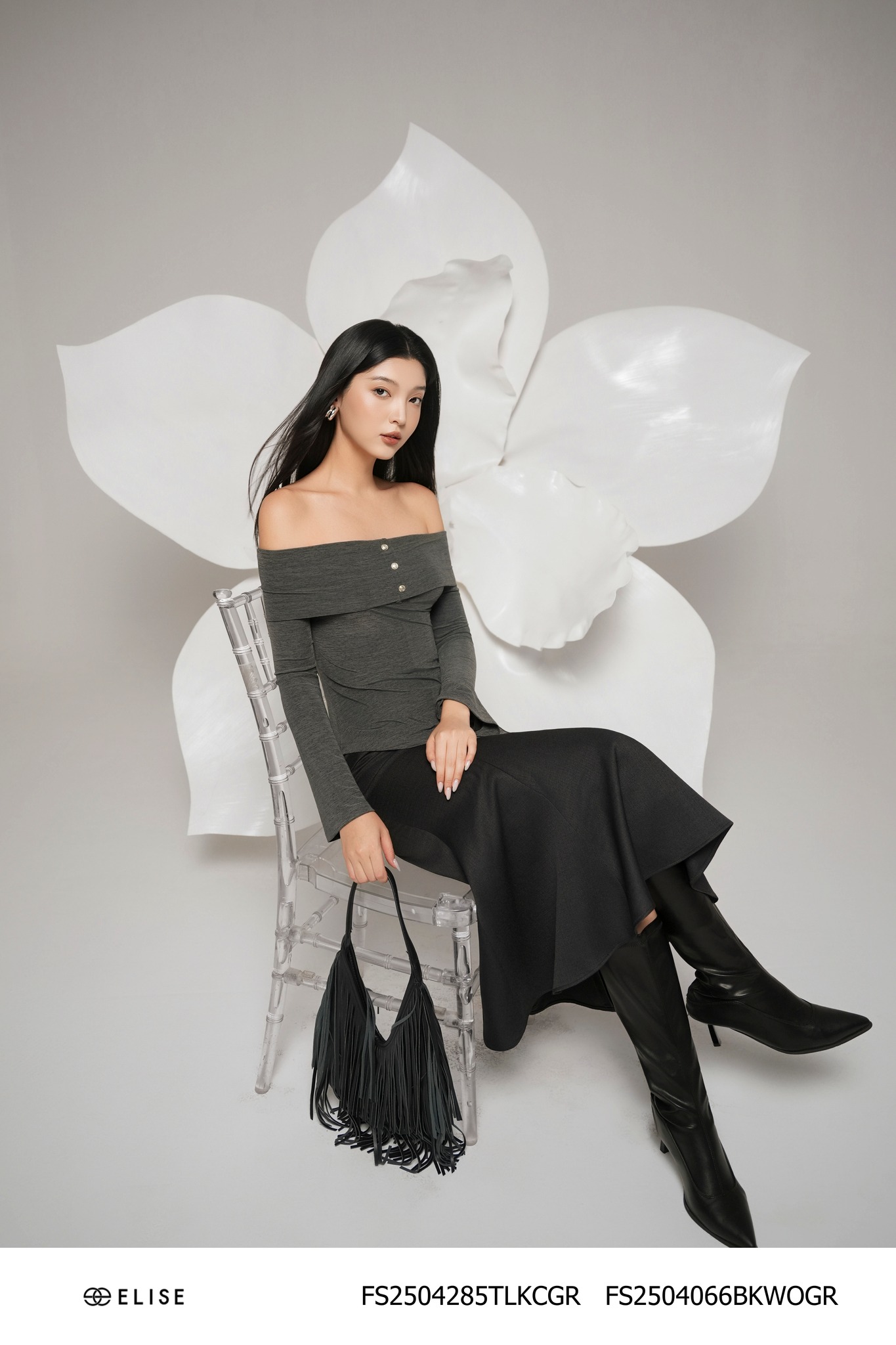 [🆕🇻🇳] Elise – Định hướng phong cách thời trang [🆕Top1Vietnam🇻🇳] 👕 Top1Fashion 👗  𝐀𝐒𝐇𝐋𝐈𝐍𝐄 | 𝐄𝐋𝐄𝐆𝐀𝐍𝐂𝐄 𝐈𝐍 𝐌𝐎𝐓𝐈𝐎𝐍Thiết kế lệch vai được xử lý đầy tinh tế, tôn trọn bờ vai và đường cong nữ tính. Chi tiết bất đối xứng ở thân áo kết hợp cùn , shares-7✔️ , likes-178❤️️ , date-2025-12-07 15:30:02🇻🇳🇻🇳🇻🇳📰🆕