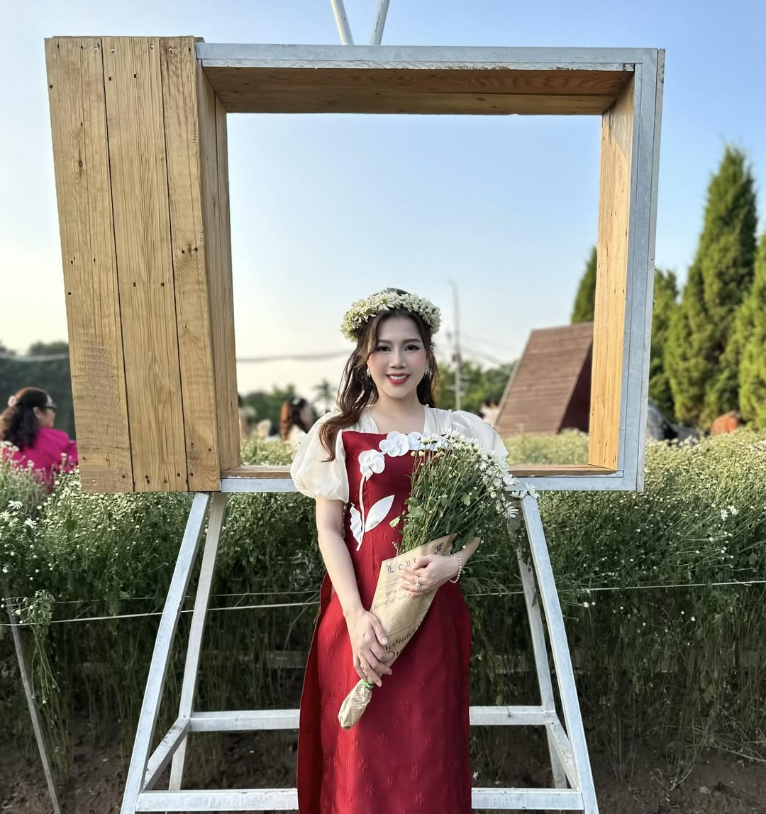 [???] CÂY – Yoga and Healing home  ? Top1Yoga ??‍♀️ SỰ NỐI LIỀN – HẠNH PHÚC CHÂN NHƯ
Nhà văn người Anh E. M. Forster mở đầu một tác phẩm của ông bằng 1 câu cực ngắn “Chỉ có sự nối liền” . Câu ấy đã diễn tả  , shares-5✔️ , likes-242❤️️ , date-2025-12-03 22:41:17????????