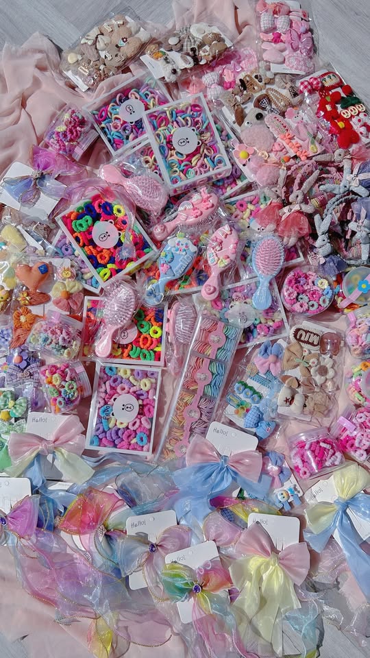 [🆕🇻🇳]  Cute Kids  🧑‍🧒❤️️👶⭐️ Úm ba la úm ba la!!
Phụ kiện về đủ loại mẹ tha hồ sắm cho bé yêu diện lễ diện Tết nhe ^^
#kidsaccessories #accessoires #phukien #phukienchobe #keptoc #cut , shares-0✔️ , likes-0❤️️ , date-2025-12-02 02:24:08🇻🇳🇻🇳🇻🇳📰🆕