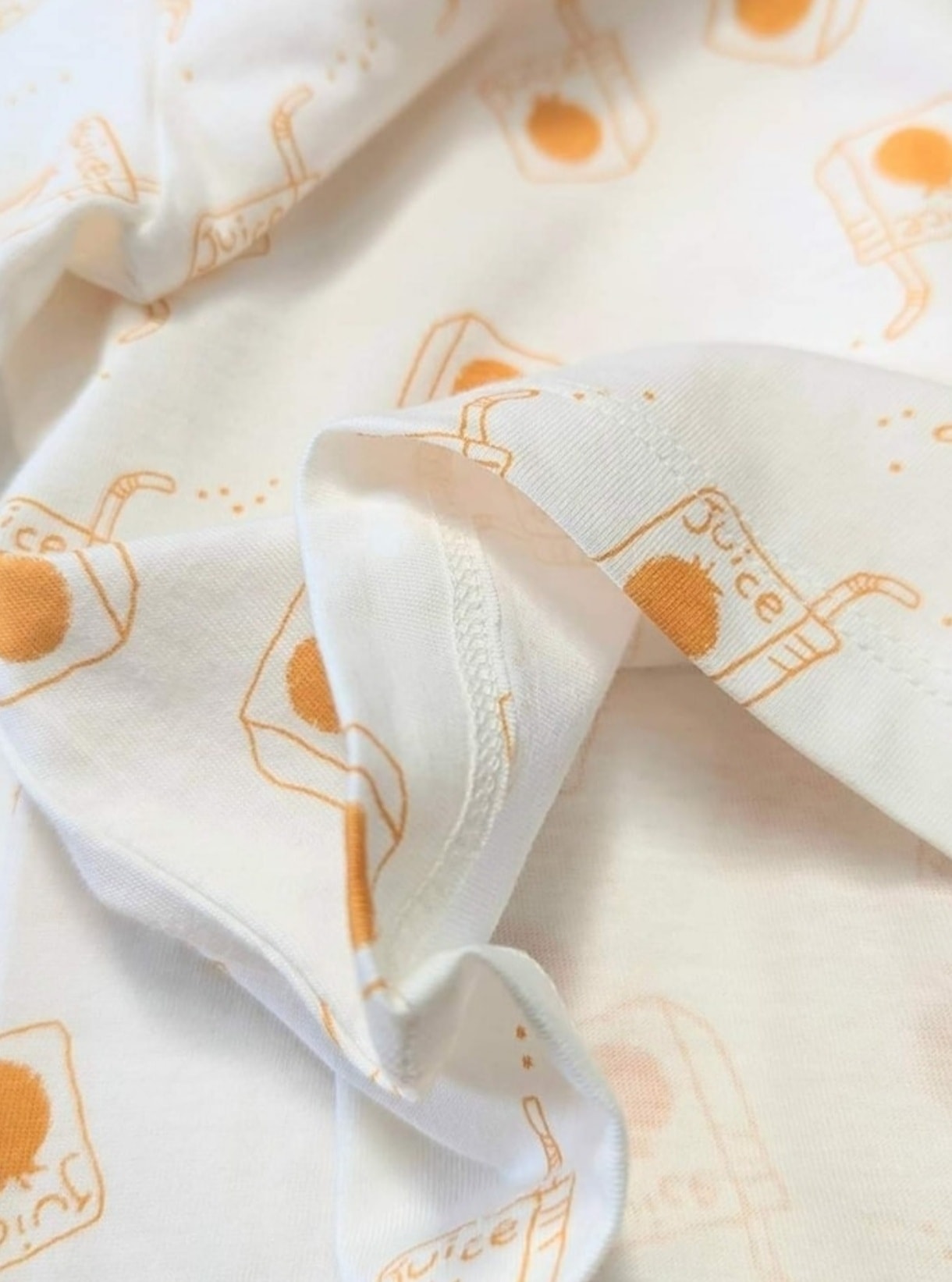 [🆕🇻🇳] Kiddie Kiddo – Thời trang trẻ em cao cấp 🧑‍🧒❤️️👶⭐️ Bộ cotton thun và cotton giấy truyền thống của shop!
Không cần quảng cáo luôn ý ạ. Ko có chất liệu nào thoải mái hơn cho bé mặc nhà và đi ngủ như thun Hàn  , shares-0✔️ , likes-2❤️️ , date-2025-12-01 18:32:21🇻🇳🇻🇳🇻🇳📰🆕