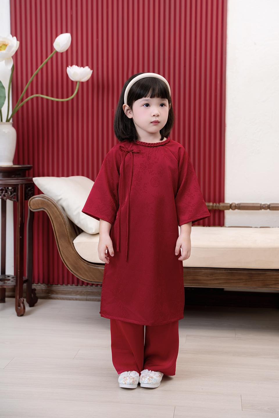 [🆕🇻🇳]  Carrot – Design for Girls – nhãn hiệu thời trang thiết kế dành cho bé gái từ tháng 01/2015 🧑‍🧒❤️️👶⭐️ BST Áo dài Tết 2026
Không để các bé chờ lâu, Áo dài Carrot đã đủ size, sẵn sàng đón Tết cùng bé rồi ạ.
Áo dài nhà Carrot nổi tiếng với chiếc cổ được dựng f , shares-1✔️ , likes-8❤️️ , date-2025-12-09 15:16:00🇻🇳🇻🇳🇻🇳📰🆕