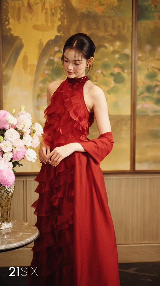 [🆕🇻🇳] 21Six – ME & MY STYLE 👕 Top1Fashion 👗  Amélina Organza Ao dai  – Peony des Arts | Ao dai Tet 2026 Collection#tetholiday #aodaitet #aodai #newcollection #21six #21sixcouture , shares-0✔️ , likes-24❤️️ , date-2025-12-04 23:40:28🇻🇳🇻🇳🇻🇳📰🆕