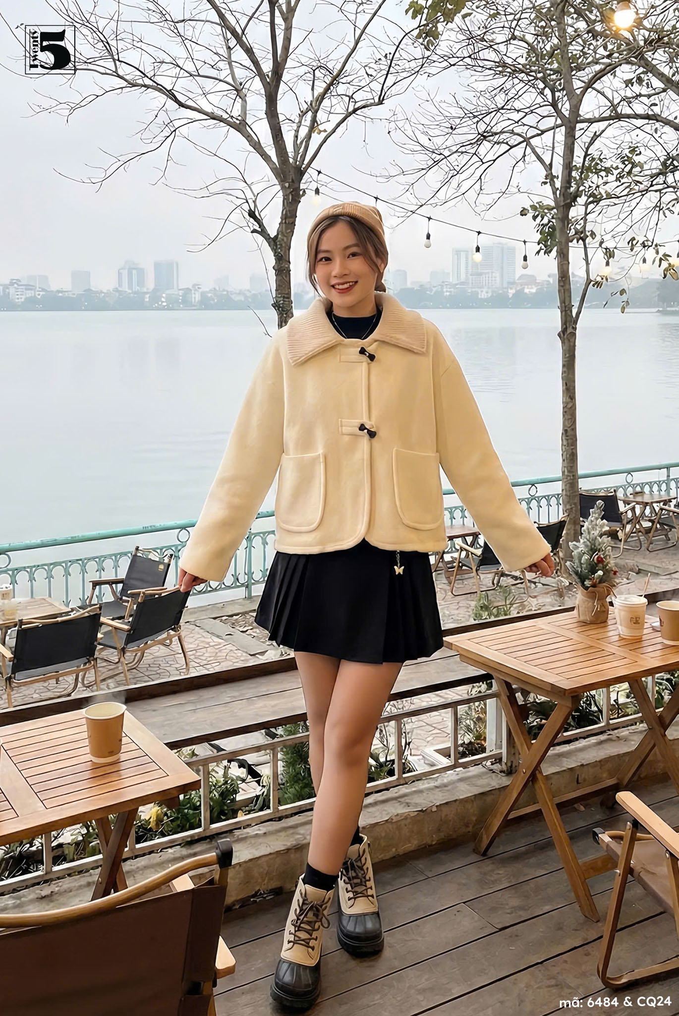 [🆕🇻🇳] Twentyfive Fashion – Thời Trang Thiết Kế 👕 Top1Fashion 👗  𝐓𝐖𝐄𝐍𝐓𝐘.𝐅𝐈𝐕𝐄’𝐒 𝐅𝐄𝐄𝐃𝐁𝐀𝐂𝐊
Áo khoác dạ tông kem ấm áp, form lửng trẻ trung mix cùng chân váy xếp ly tạo vibe vừa xinh xắn vừa năng động. Đi café, dạo phố hay h , shares-0✔️ , likes-26❤️️ , date-2025-12-06 00:38:20🇻🇳🇻🇳🇻🇳📰🆕