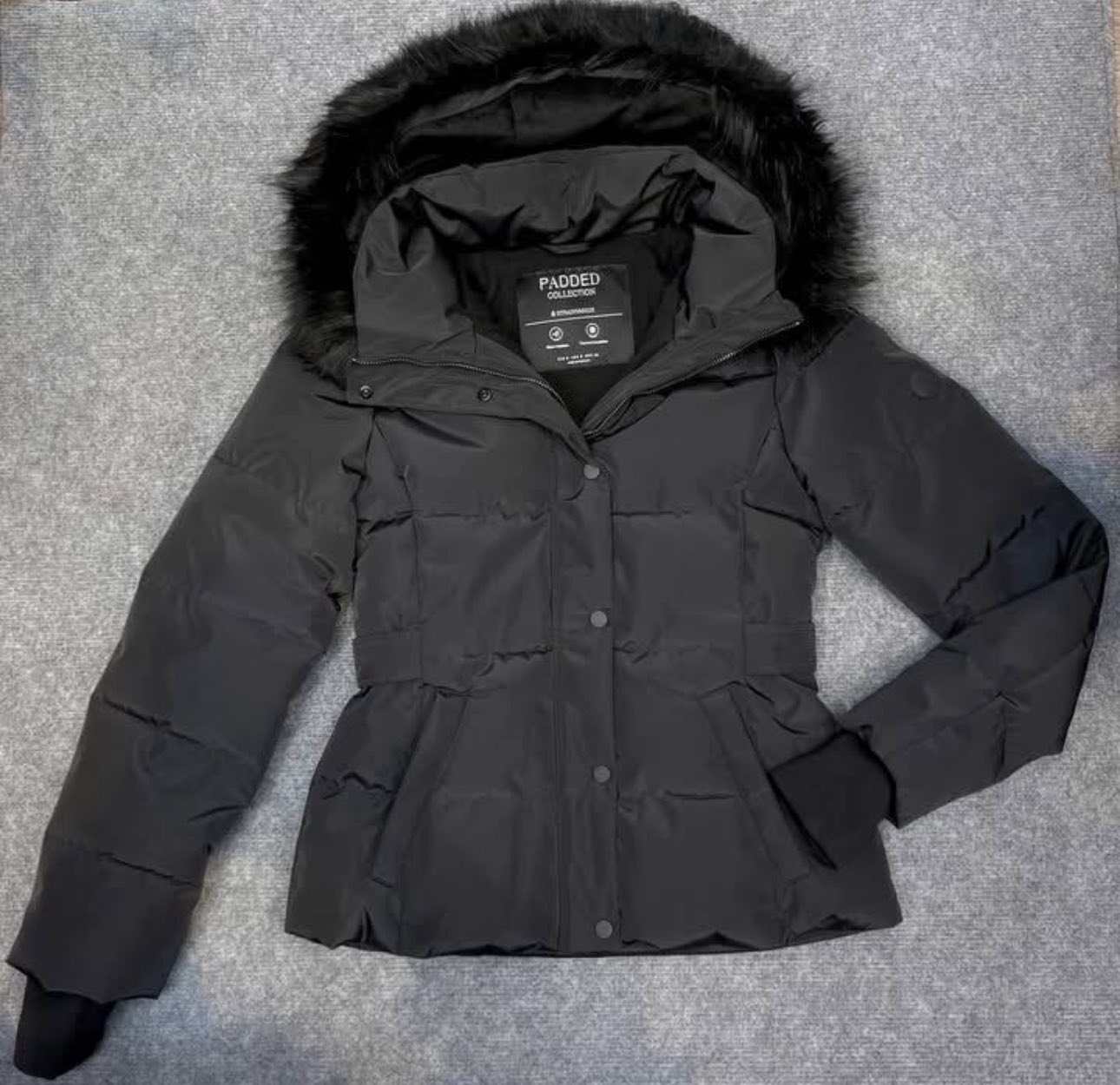 [🆕🇻🇳] NHAT HUY – Hàng hiệu xuất xịn 👕 Top1Fashion 👗  Áo chần bông nữ __viền lông mũ tháo rời , bên trong áo có lót nỉ cực ấm e dư mỗi mầu đen ah
•SIZE: XS S L XL𝐍𝐇𝐀̣̂𝐓 𝐇𝐔𝐘   – 𝗛𝗔̀𝗡𝗚 𝗛𝗜𝗘̣̂𝗨 𝗫𝗨𝗔̂́𝗧 𝗞𝗛𝗔̂̉𝗨
𝐌 , shares-0✔️ , likes-2❤️️ , date-2025-12-07 19:56:17🇻🇳🇻🇳🇻🇳📰🆕