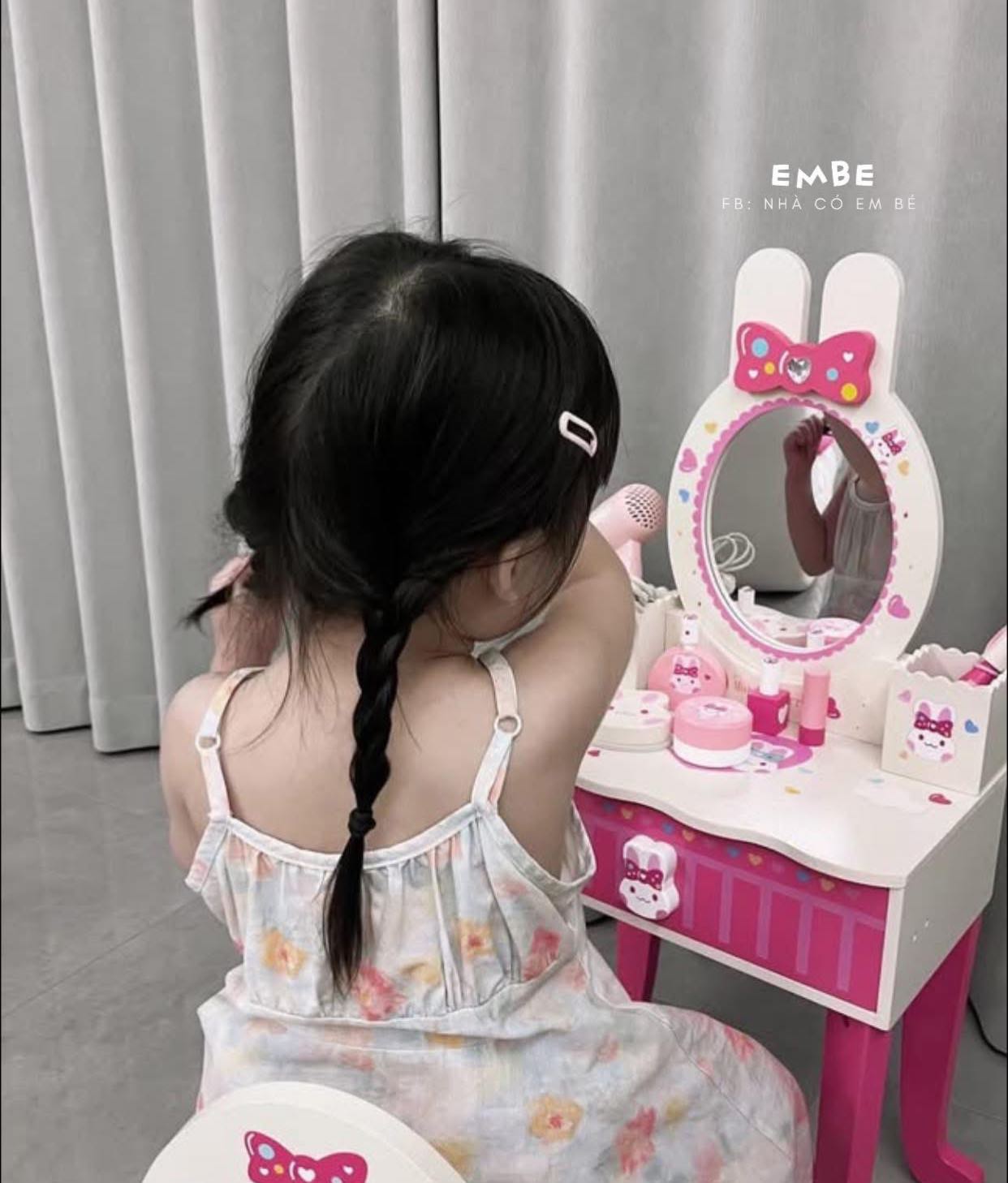 [🆕🇻🇳] NANA Kids – Thời Trang Trẻ Em 🧑‍🧒❤️️👶⭐️ SET 3  Áo khoác + áo trong + chân váy 1⃣0⃣9⃣ set 3 món quá hờiChất vải dày dặn đẹp. Riêng ao thôi cũng quá chất lượng rồi
Chất umi , shares-0✔️ , likes-1❤️️ , date-2025-12-07 06:45:35🇻🇳🇻🇳🇻🇳📰🆕