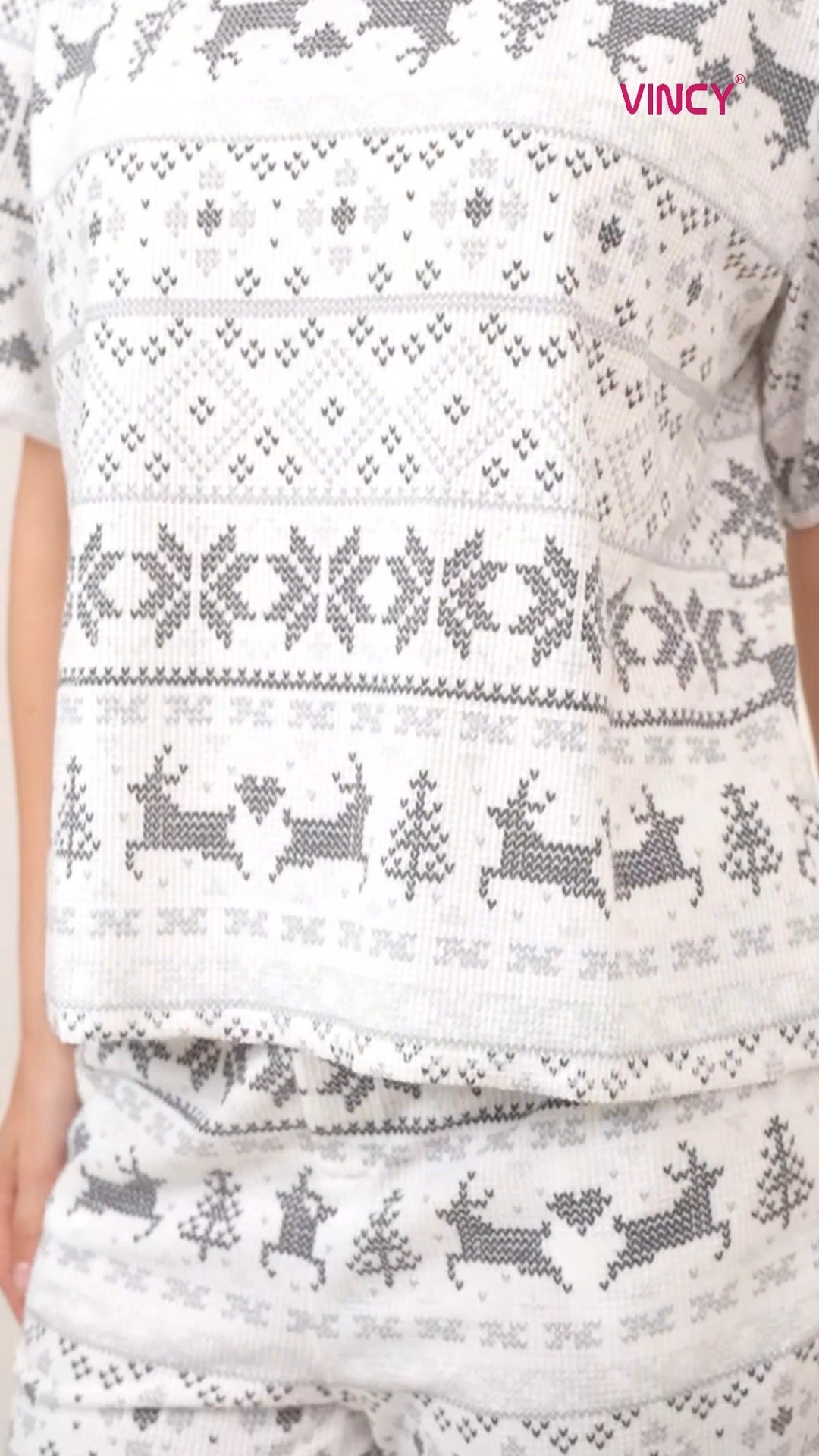 [🆕🇻🇳] Tiệm Bánh Chị Ái – Chuyên cung cấp Bánh Sinh nhật, Bánh nướng, Bông lan, Tiramisu 🍔 Top1Food  🍜 Tiệm mình bắt đầu lên đơn khúc cây sicula cho mùa giáng sinh này rồi nhen khách ớiVị kem socola đậm vị nhưng hài hoà cho vị đắng ngọt vừa đủ để khách nhà , shares-9✔️ , likes-33❤️️ , date-2025-12-12 16:17:50🇻🇳🇻🇳🇻🇳📰🆕