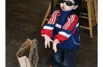 [🆕🇻🇳] Eurô Kids – Thời trang trẻ em 🧑‍🧒❤️️👶⭐️ mã áo khoác gió đỉnh của chop siêu hot hit vừa ra lòChất liệu: gió tráng QCCC mềm sụn tay. Hàng chạy lé thể thao, viền sọc khoẻ khoắn. Phối màu bắt mắt s , shares-0✔️ , likes-0❤️️ , date-2025-12-04 22:19:17🇻🇳🇻🇳🇻🇳📰🆕